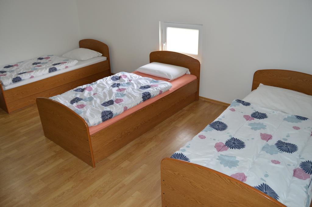 Pansion Modana Međugorje מראה חיצוני תמונה