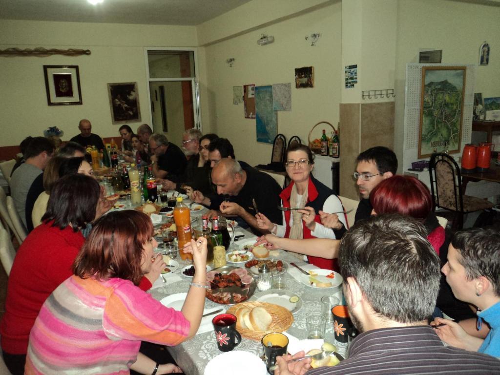 Pansion Modana Međugorje מראה חיצוני תמונה